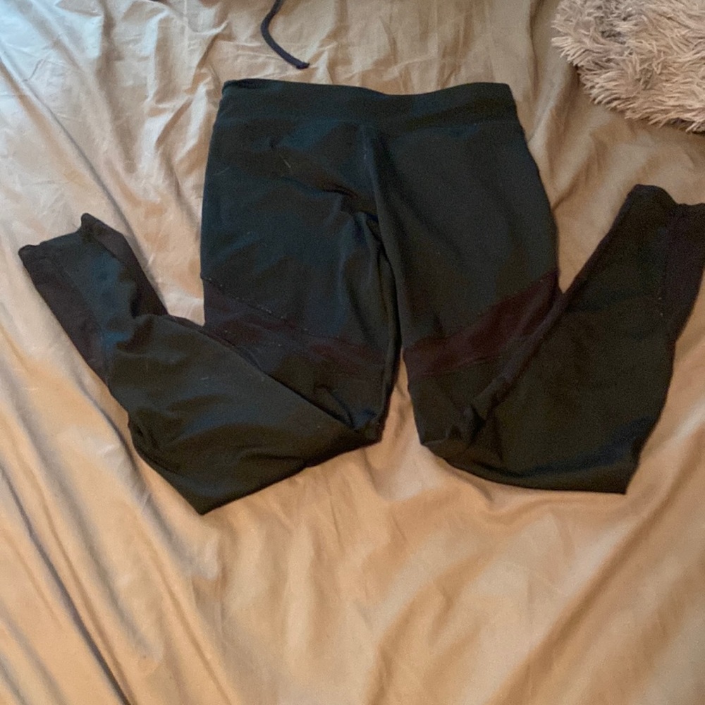 Black leggings